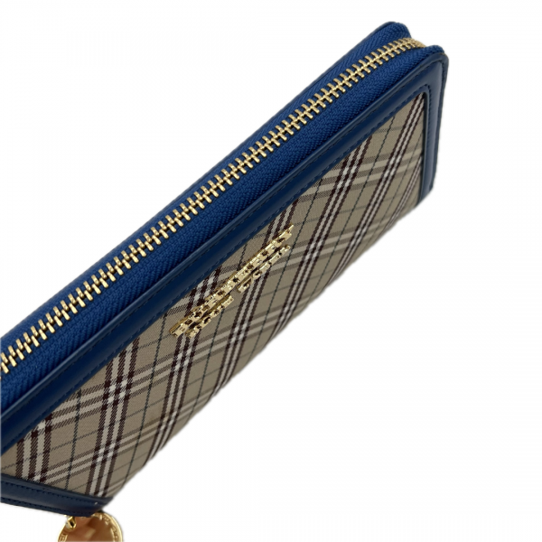 burberry_blue_label_ziparound_wallet_14