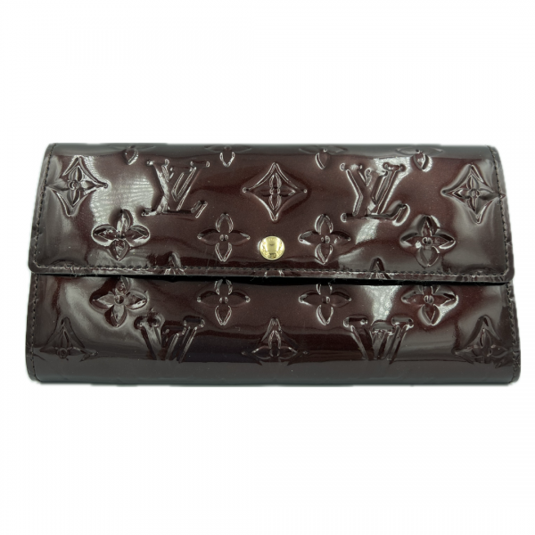 louis_vuitton_sarah_patent_leather_wallet