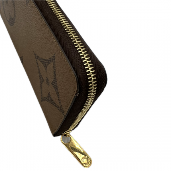 louis_vuitton_zippy_canvas_wallet_11