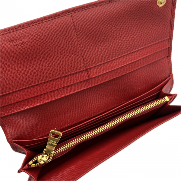 prada_saffiano_leather_wallet_6